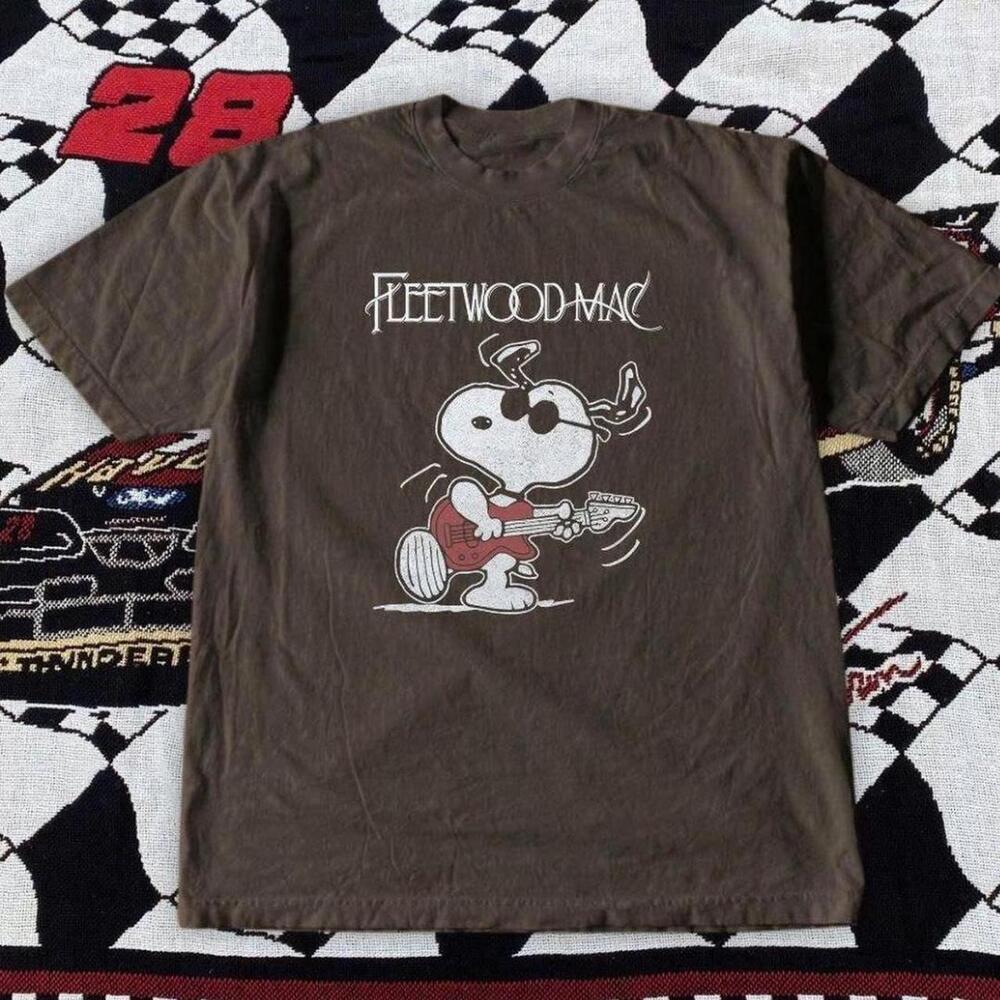 Brown T-Shirt Fleetwood Mac Snoopy Brown T-Shirt